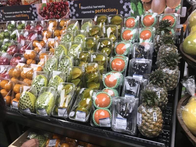 vegetable film wrapping machine